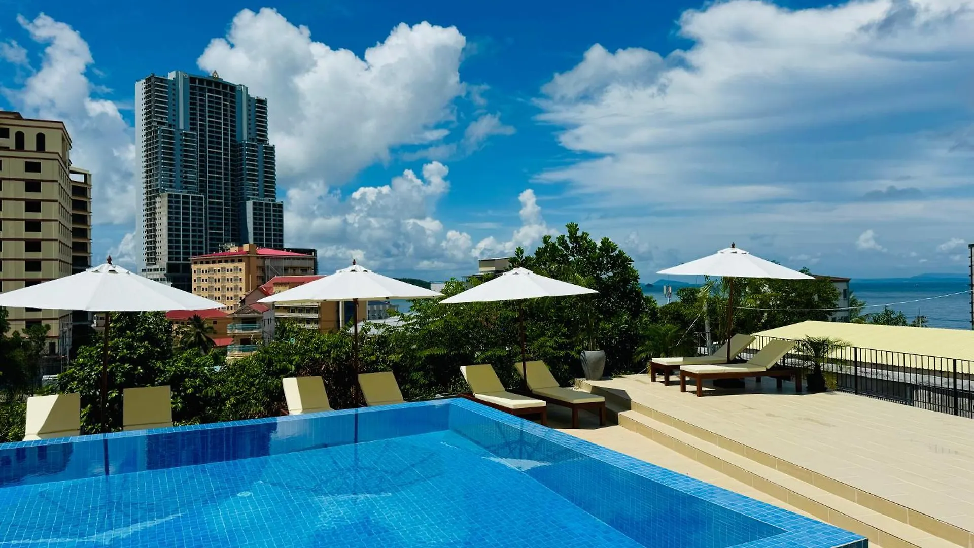 Onederz Sihanoukville - 10 Mins Walk From The Tourism Pier