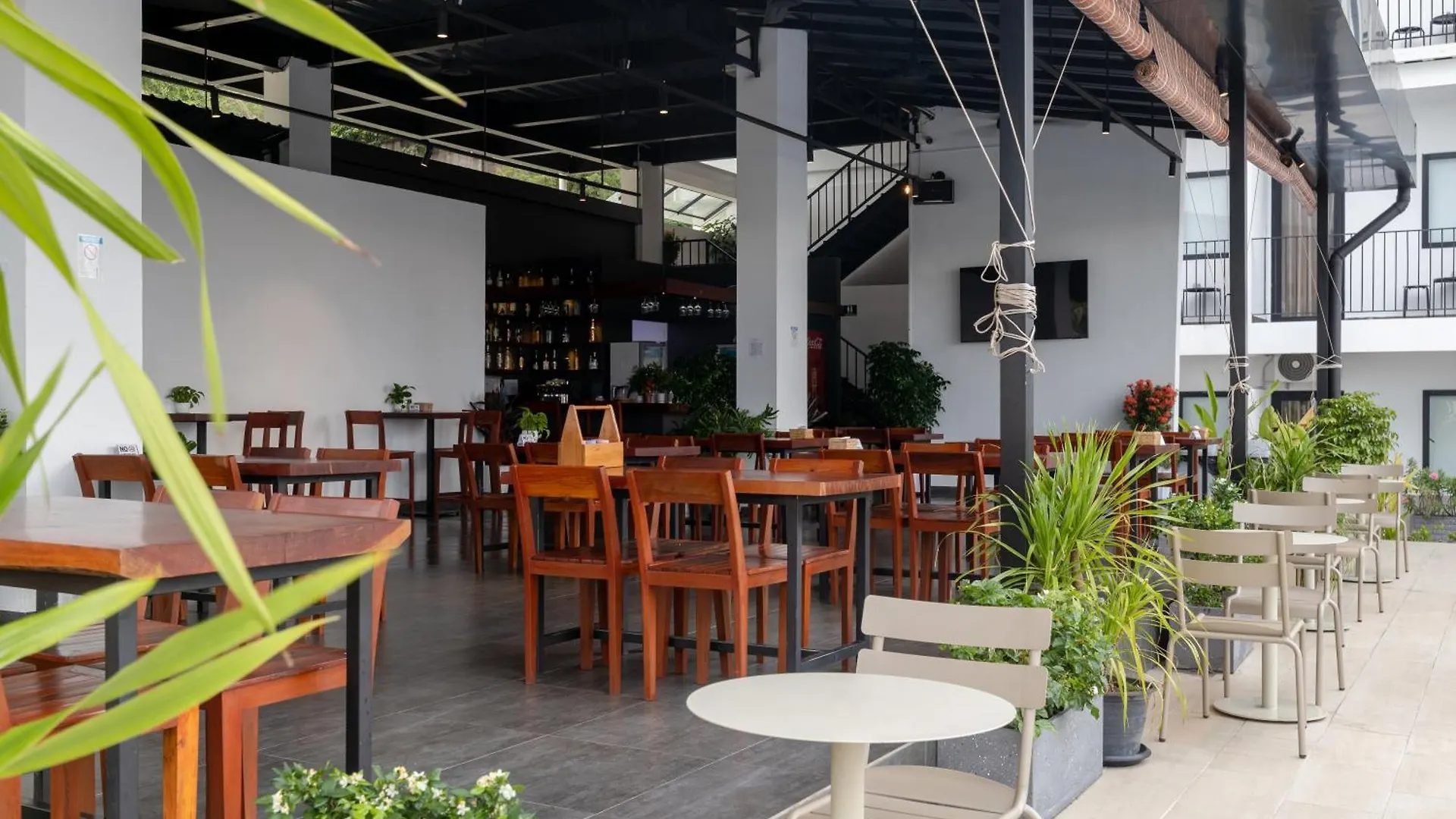 Onederz Sihanoukville - 10 Mins Walk From The Tourism Pier 0*,