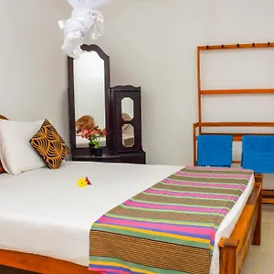 Lathika Homes Couette-café Sigirîya