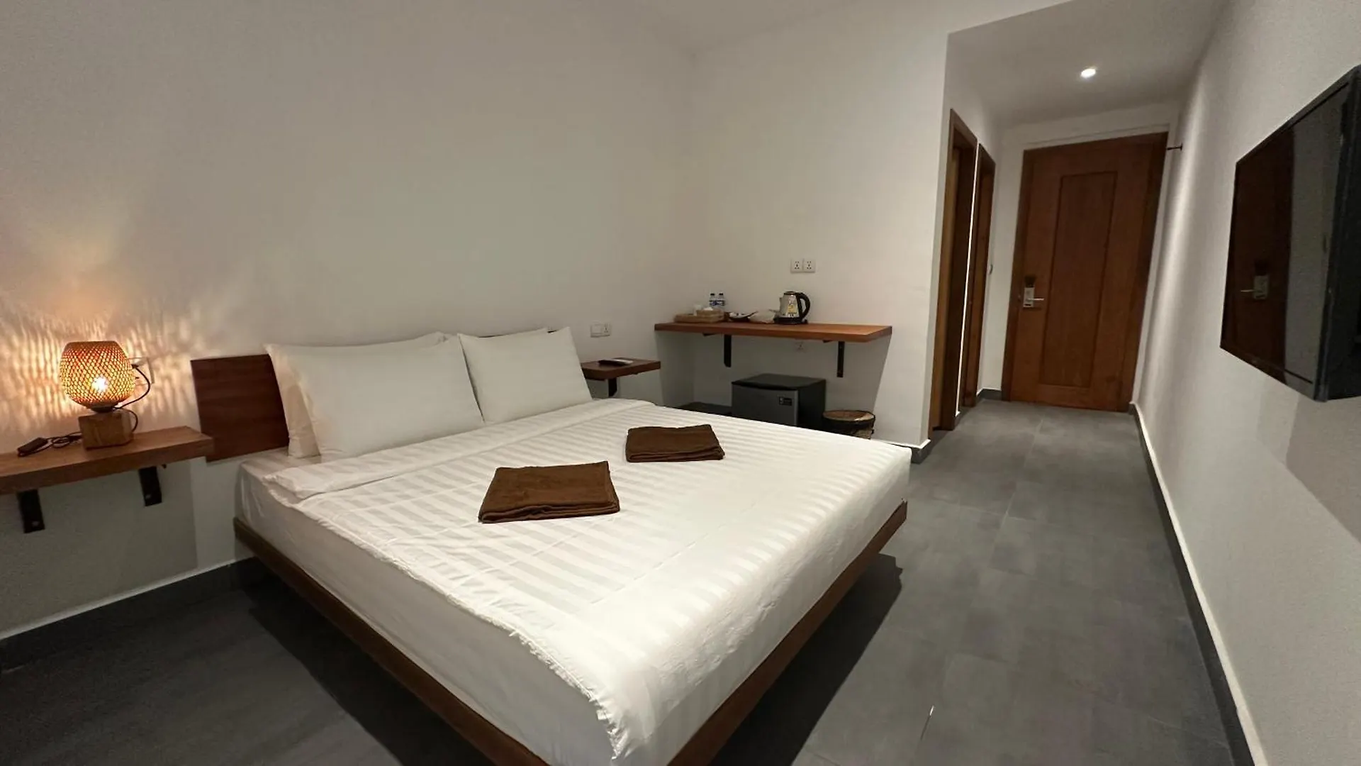 Onederz Sihanoukville - 10 Mins Walk From The Tourism Pier Hostel